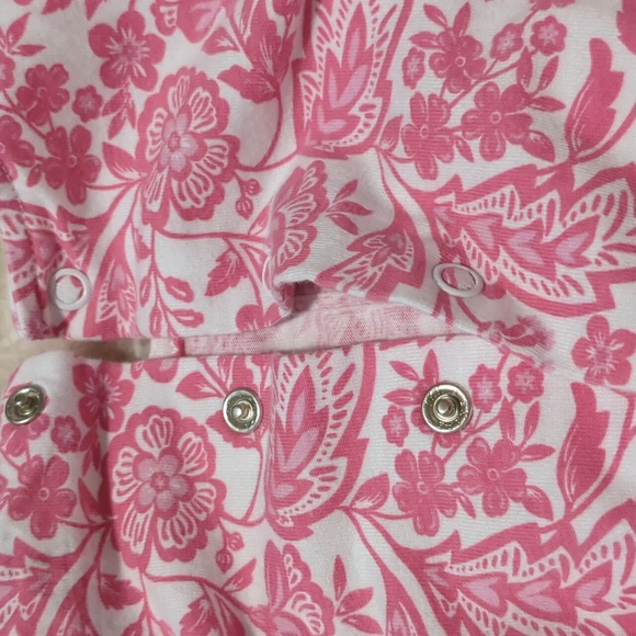 Carter's pink and white romper size 6 months - Picture 7 of 11